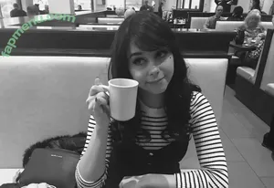 shoe0nhead nude photo #0011