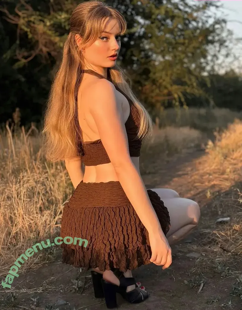 Sholl Nastya nude photo #0205 (sholl_nastya)