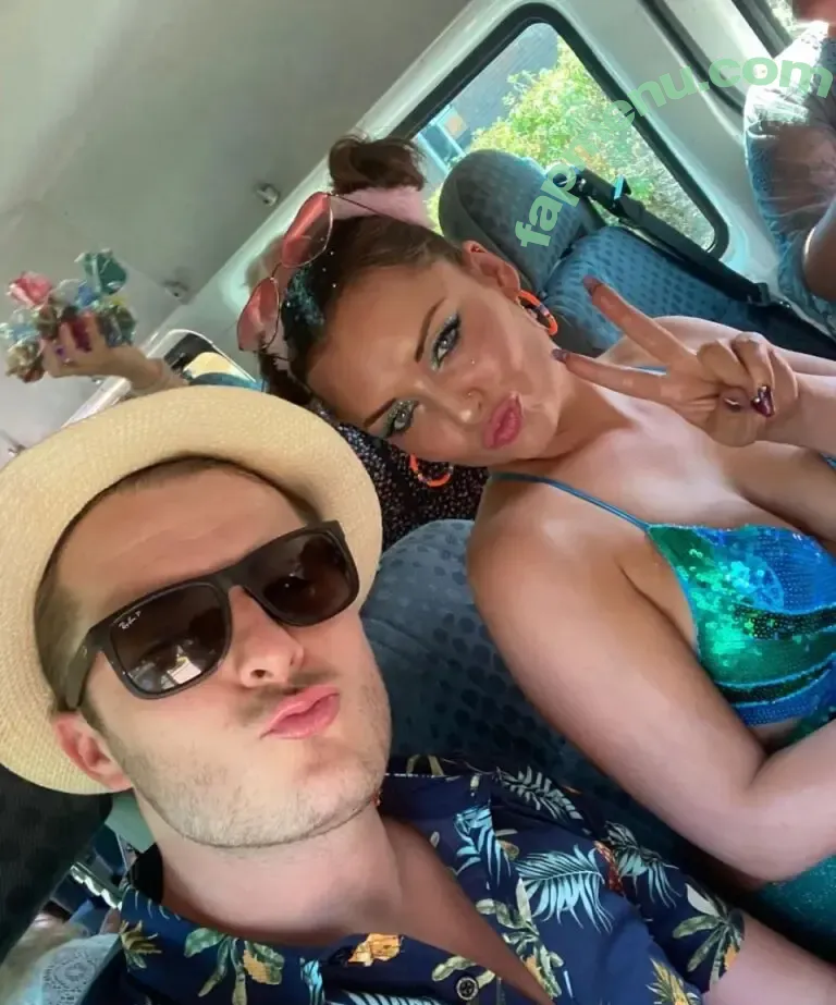 Shona Mcgarty nude photo #0153 (shonabmx)