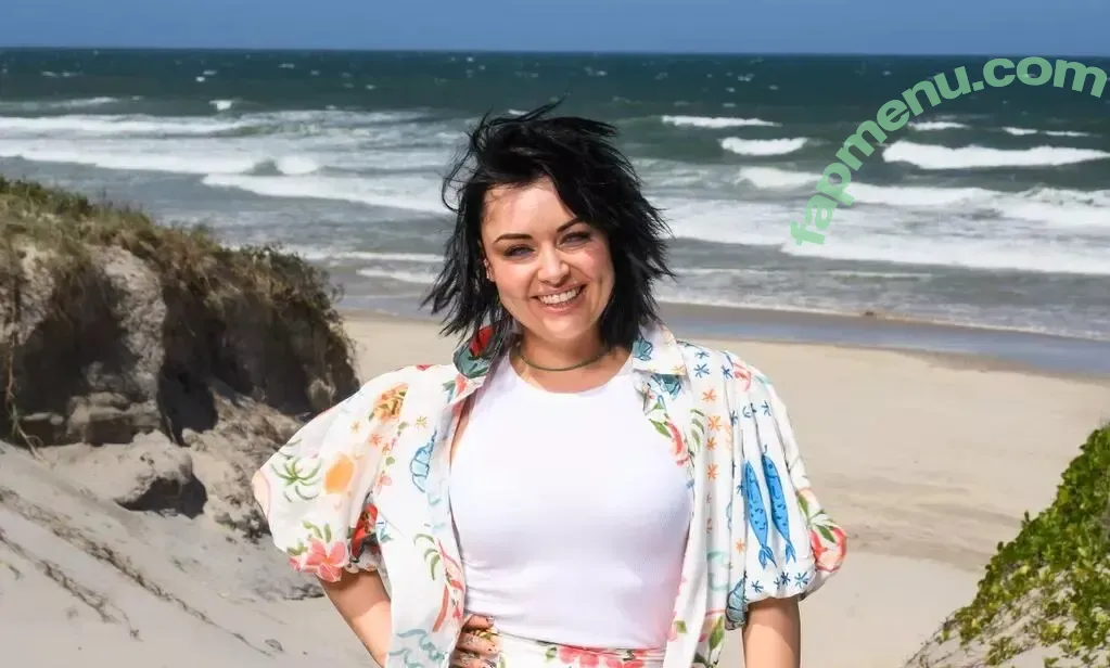 Shona Mcgarty nude photo #0155 (shonabmx)