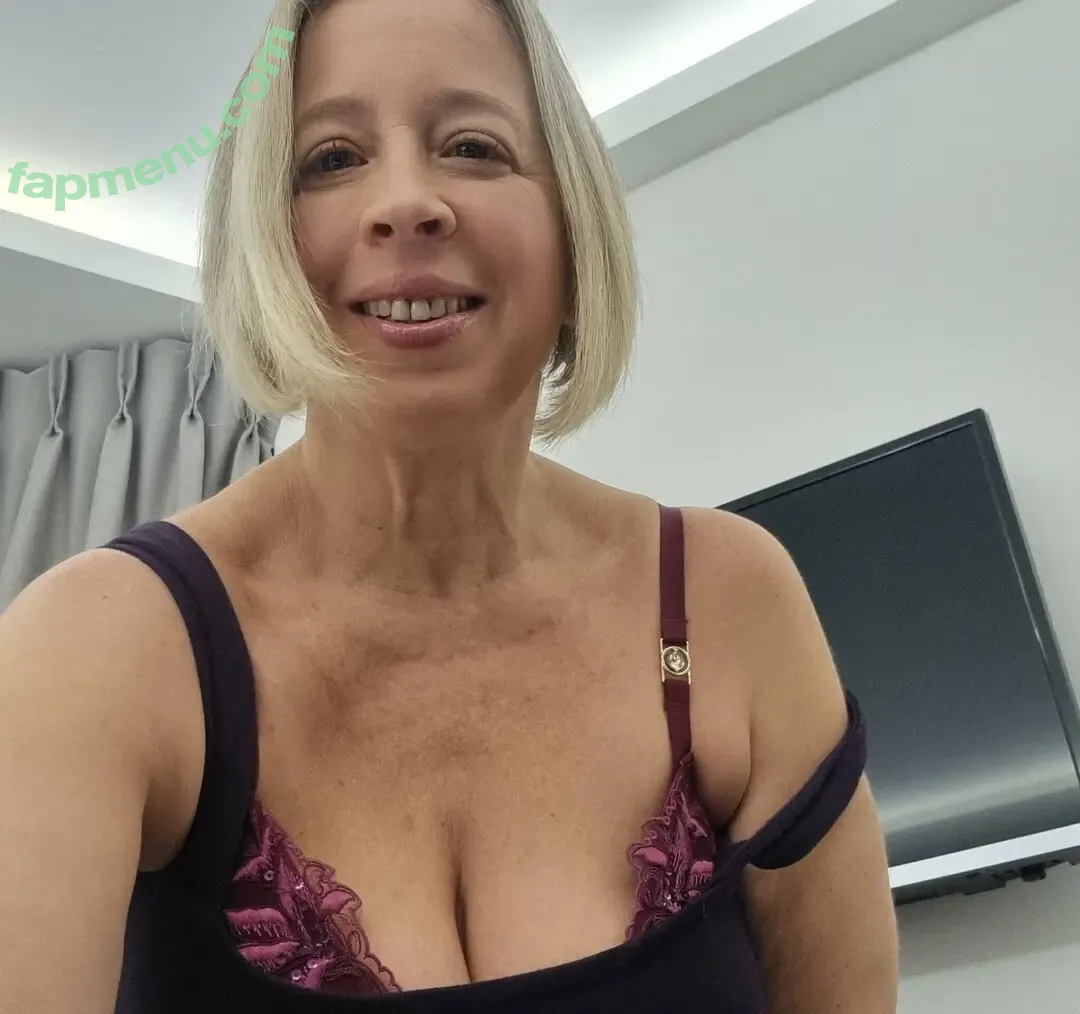 shootingstar4u nude photo #0009 (shootingstar4u)