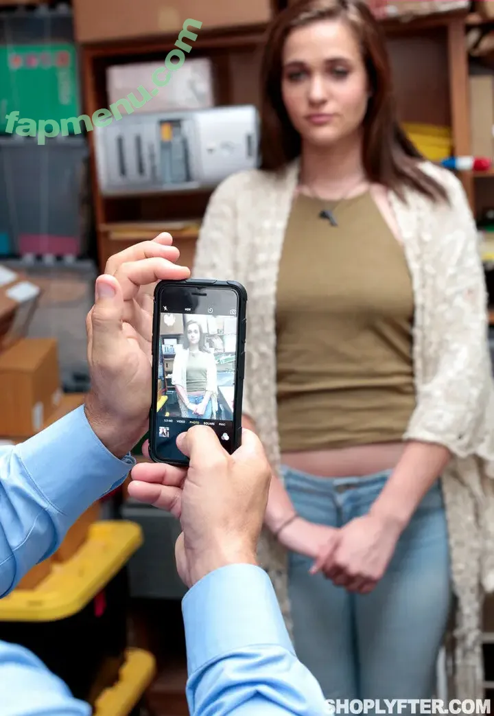 Shoplyfter nude photo #0008 (Shoplyfter)