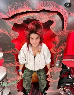 Short_Mcnugget / Kayley / kayleygunner nude photo #0187