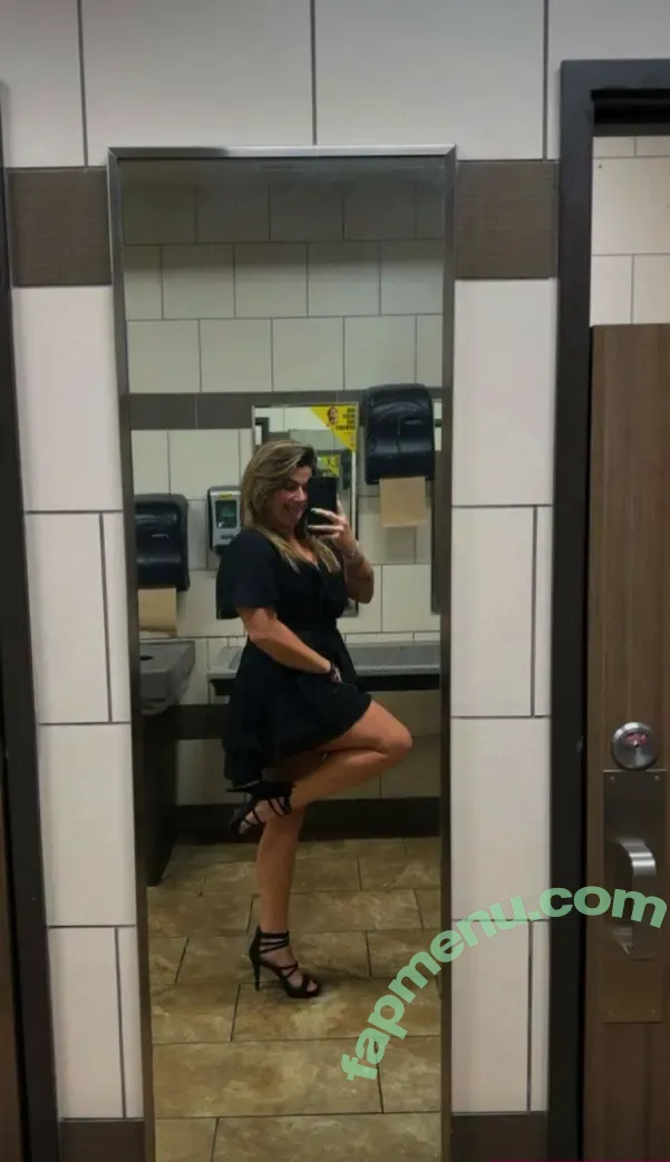 Short_Mcnugget nude photo #0043 (Kayley / kayleygunner)