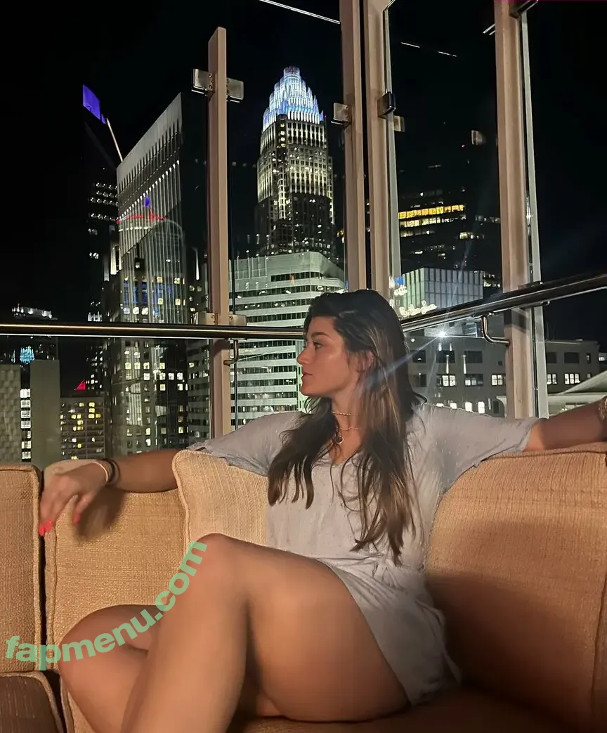 Short_Mcnugget nude photo #0051 (Kayley / kayleygunner)