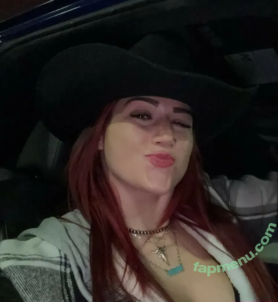 Short_Mcnugget nude photo #0195 (Kayley / kayleygunner)