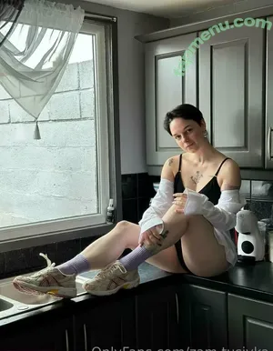 shorthairednataly / natalyshortedhair nude photo #0003