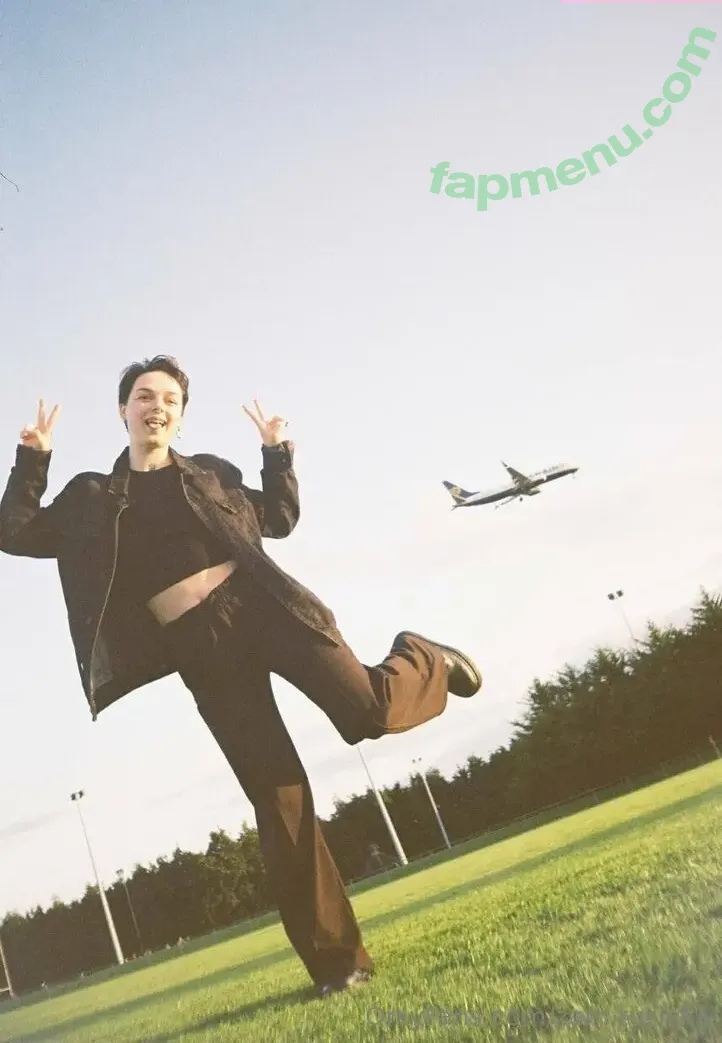 shorthairednataly nude photo #0016 (natalyshortedhair)