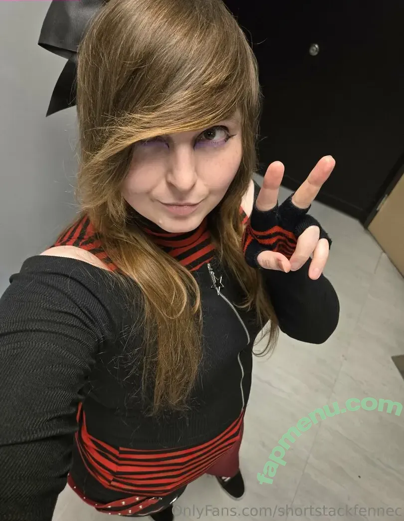 shortstackfennec nude photo #0084 (shortstackfennec)