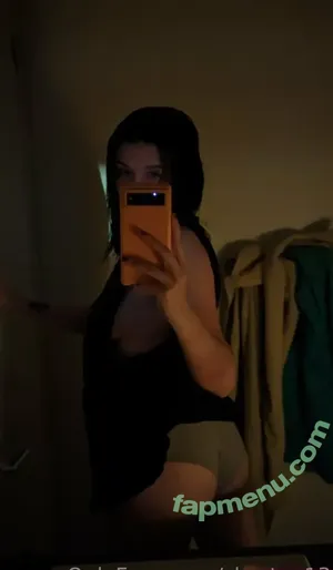  nude photo #0002