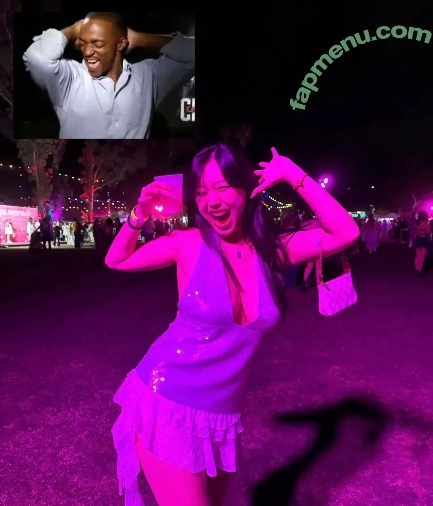 shoujolivia nude photo #0025 (livingwithlivia)