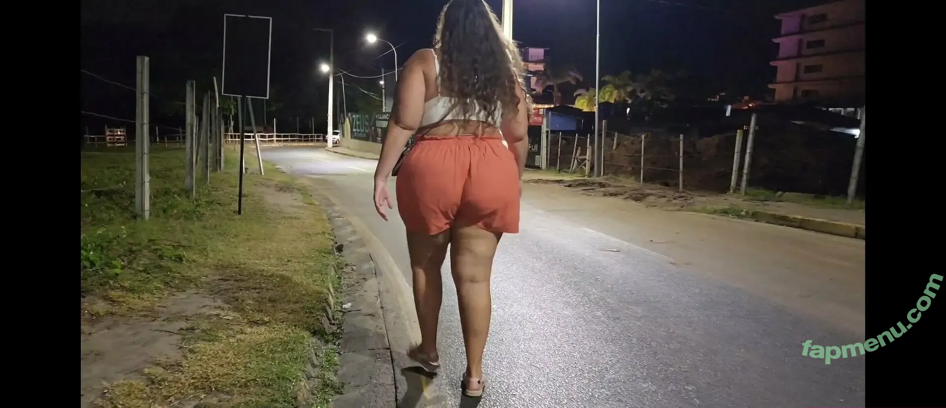 shoulderridebrazil nude photo #0007 (shoulder_rides_)