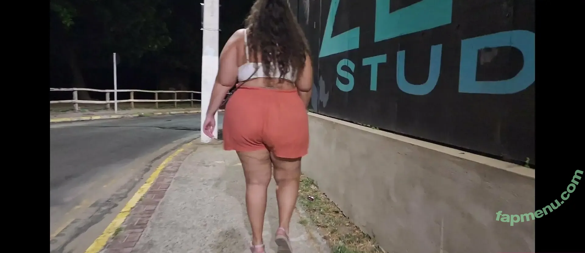 shoulderridebrazil nude photo #0009 (shoulder_rides_)