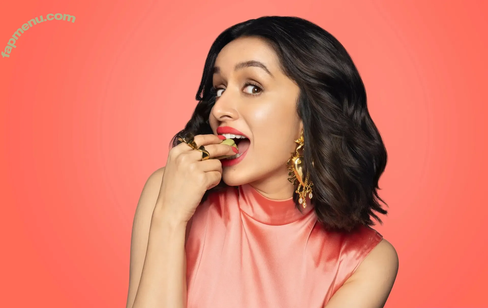 Shraddha Kapoor nude photo #0006 (shraddhakapoor)