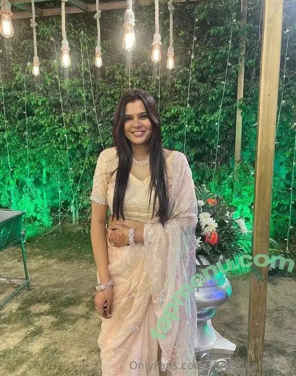 Shraddha nude photo #0031 (ShraddhaKapoor / shraddhaforyou)