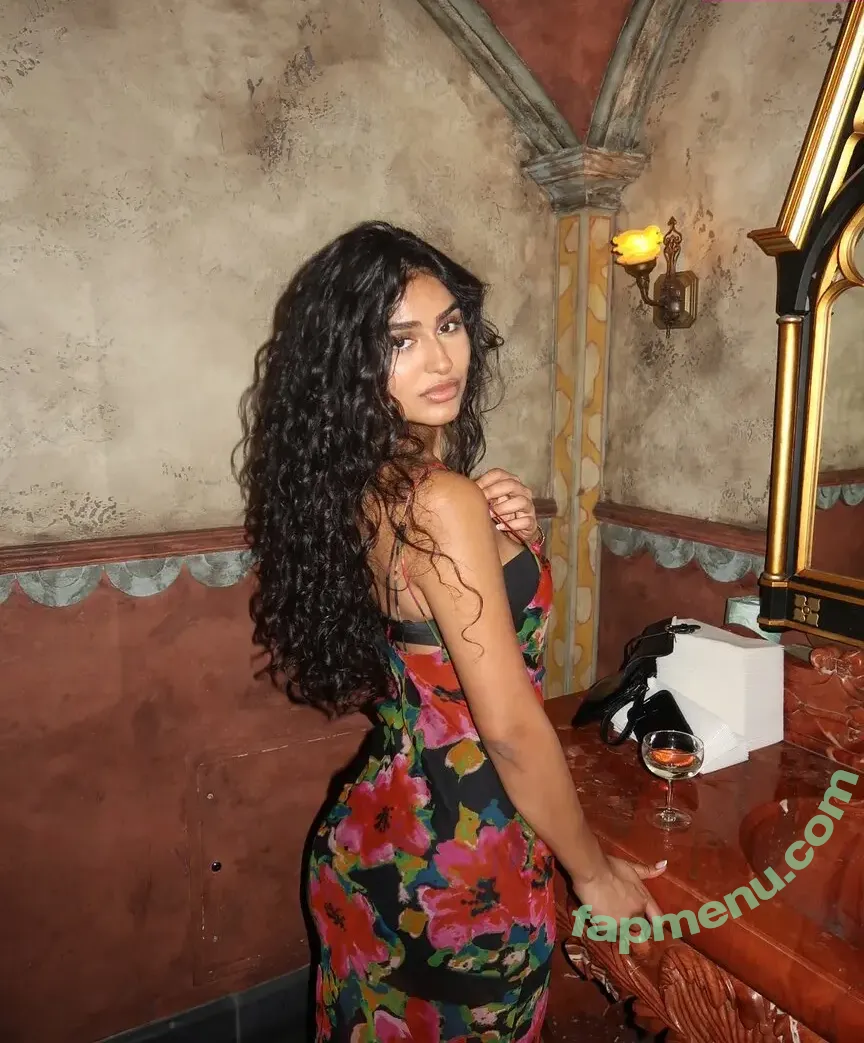 Shreya Verma nude photo #0034 (shreyaverm.a)