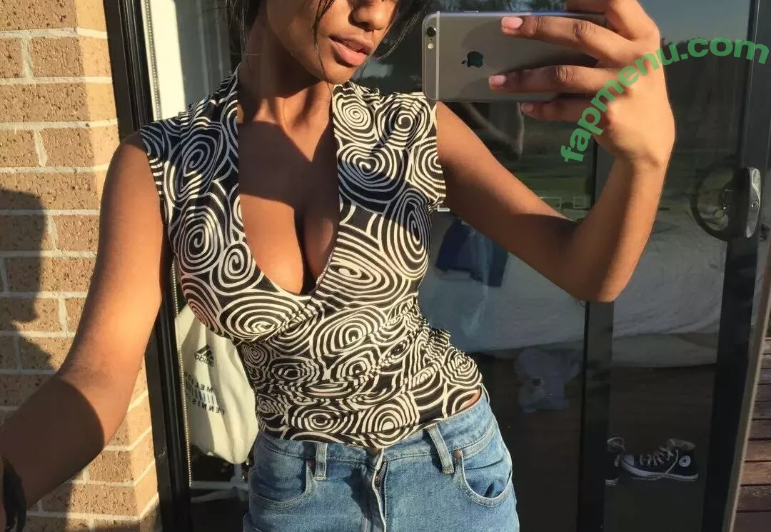 shreyanaidoo nude photo #0035 (shreyanaidoo)