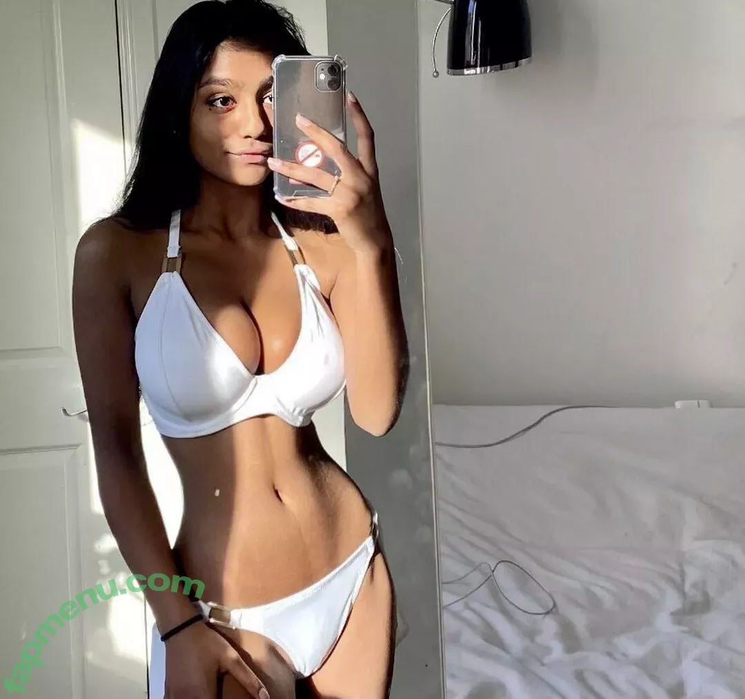 shreyanaidoo nude photo #0043 (shreyanaidoo)