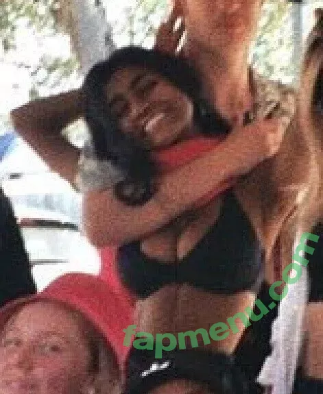 shreyanaidoo nude photo #0052 (shreyanaidoo)