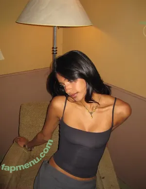  nude photo #0005