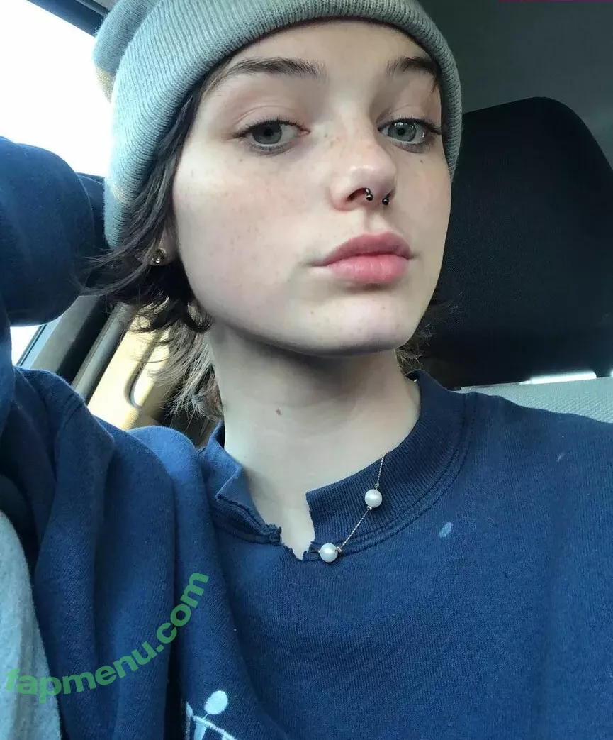 shrooms_q nude photo #0006 (shroomsq / zabelleq)