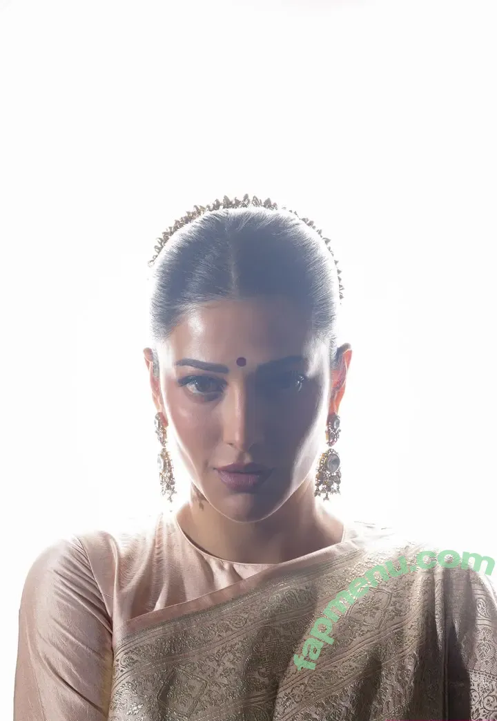 Shruti Haasan nude photo #0004 (Shruti Hasan / shrutihaasan / shrutzhaasan)