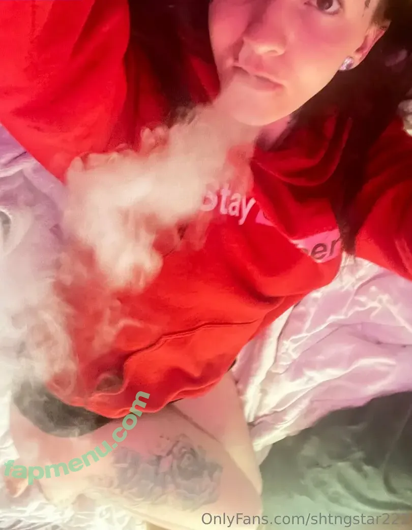 shtngstar222 nude photo #0011 (shtngstar222)