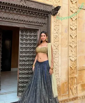 Shubhna Agarwal / shubhnagrwal nude photo #0051