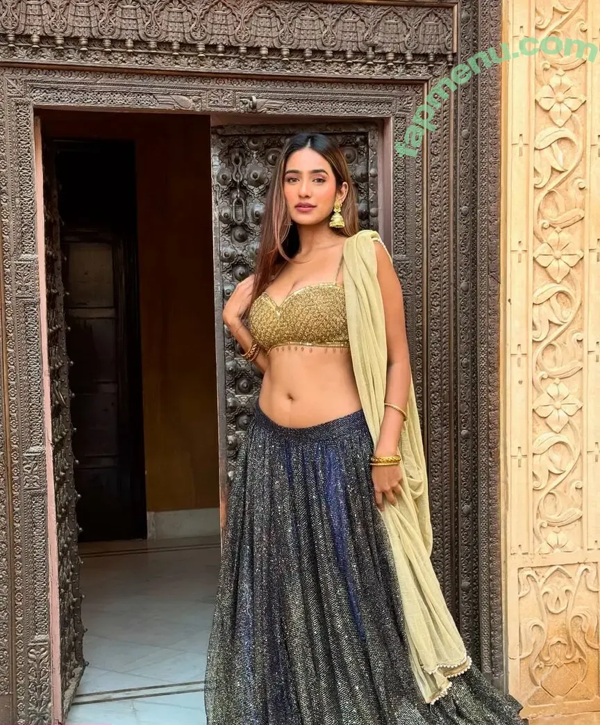 Shubhna Agarwal nude photo #0049 (shubhnagrwal)