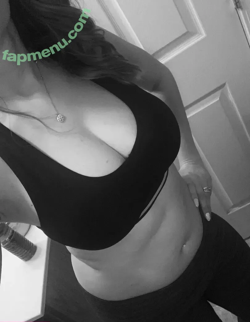 shugatits nude photo #0002 (shugatiti)