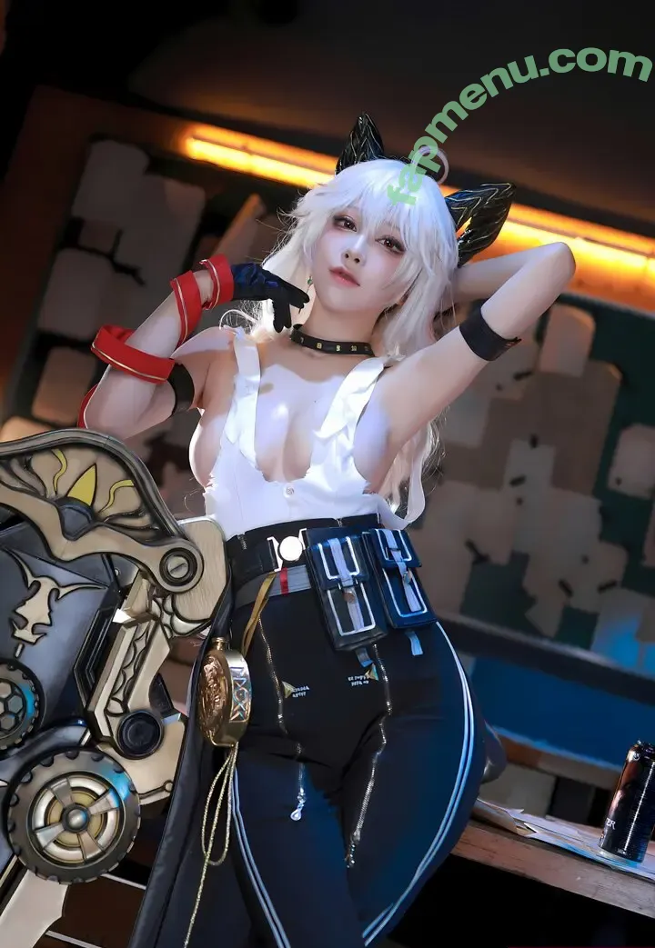 shuimiaoaqua nude photo #1976 (aqua28551264 / 水淼aqua)