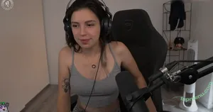 Shurjoka / Pia nude photo #0082