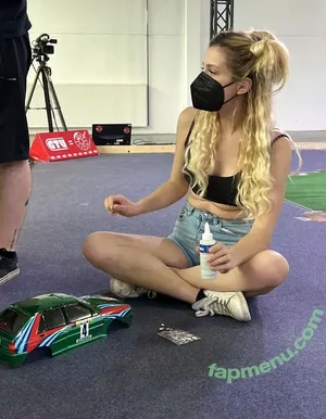 Shurjoka / Pia nude photo #0104