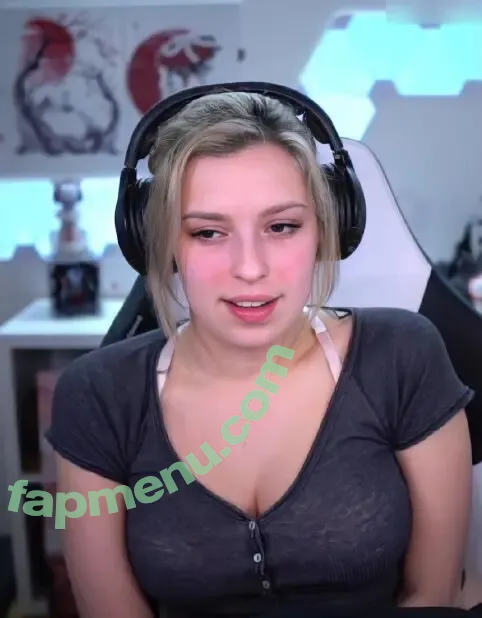 Shurjoka nude photo #0028 (Pia)