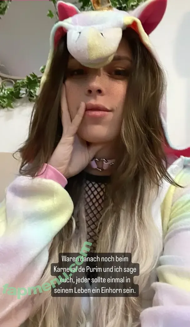 Shurjoka nude photo #0092 (Pia)