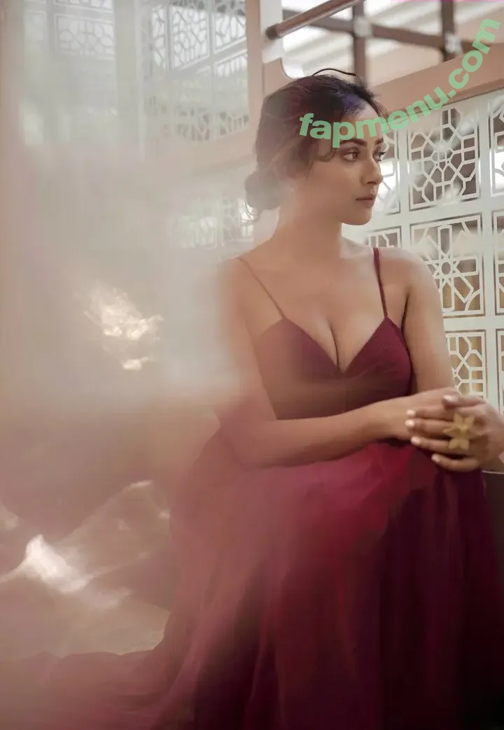 Shweta Basu Prasad nude photo #0008 (shwetabasuprasad11)