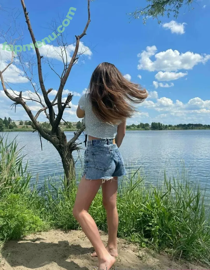 shy_liya nude photo #0017 (shay_liya)