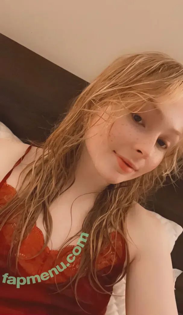 shy_trans nude photo #0184 (sarah320_)