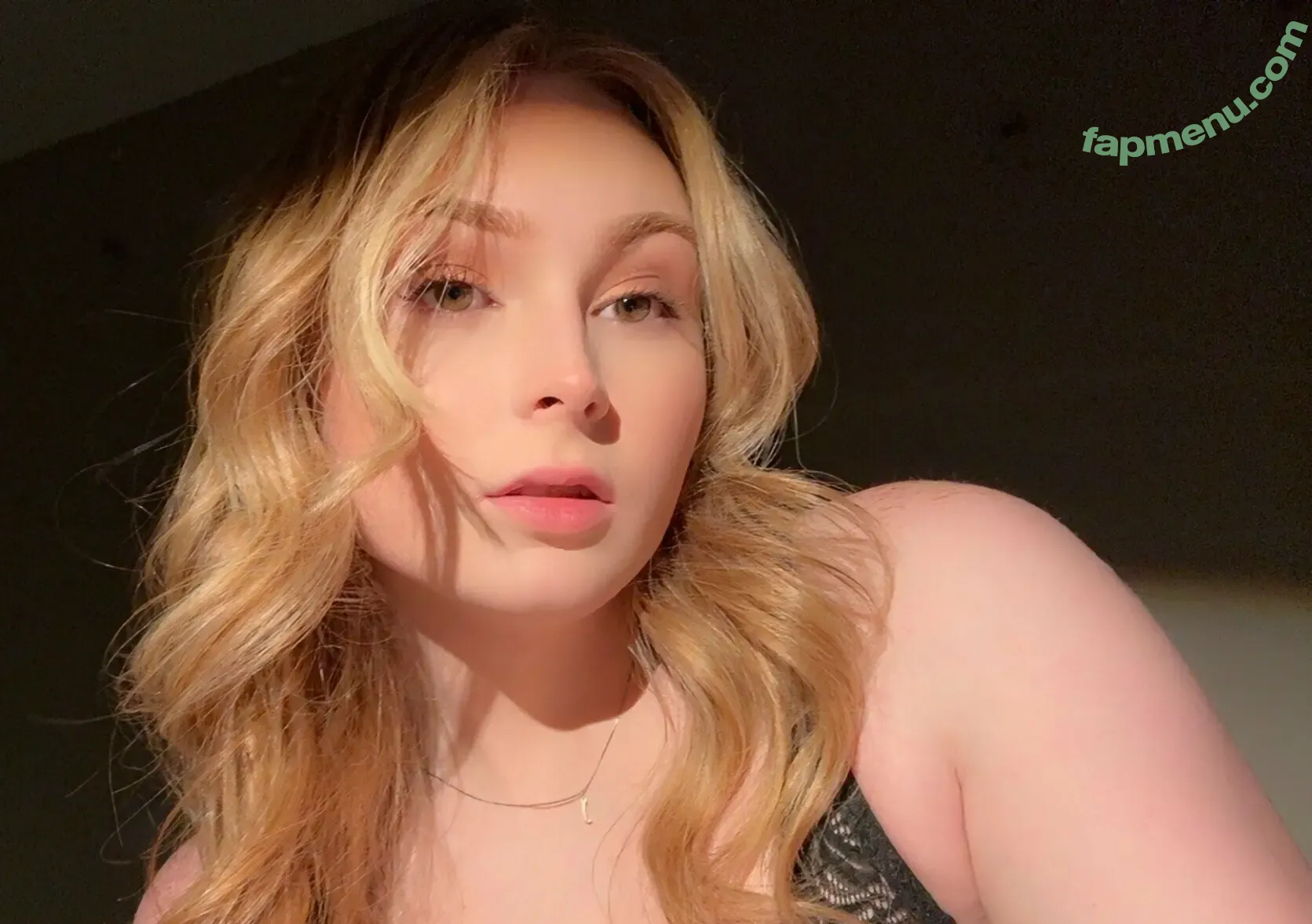 shy_trans nude photo #0351 (sarah320_)