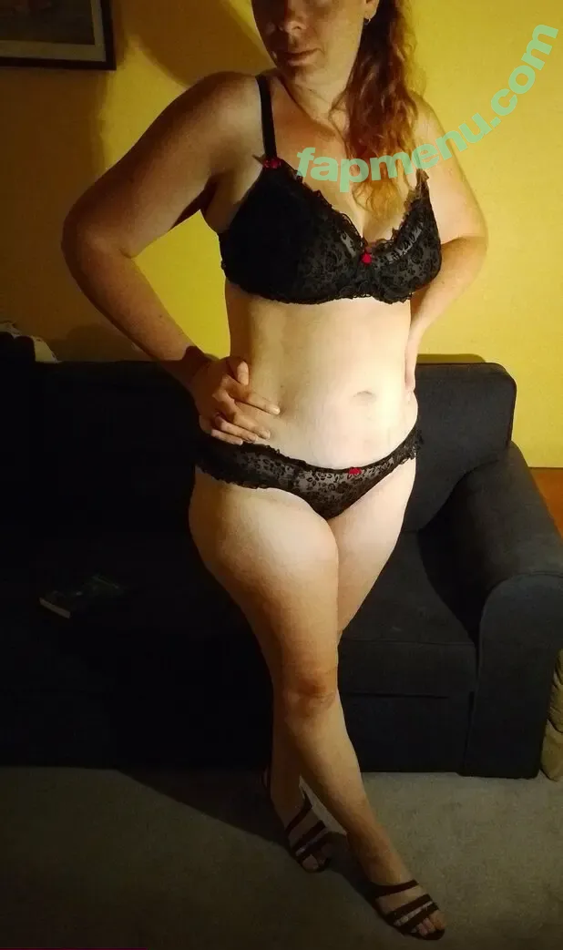 shyaussiewife nude photo #0100 (bwashisyourfav)