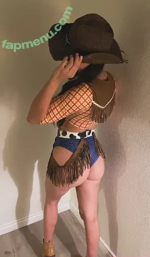 Shye Lilly / shyebjj nude photo #0021