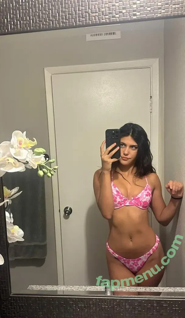 Shye Lilly nude photo #0006 (shyebjj)