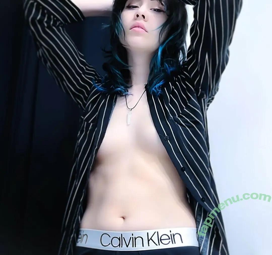 Shylar nude photo #0003 (kc-skylar / shylarmusic)