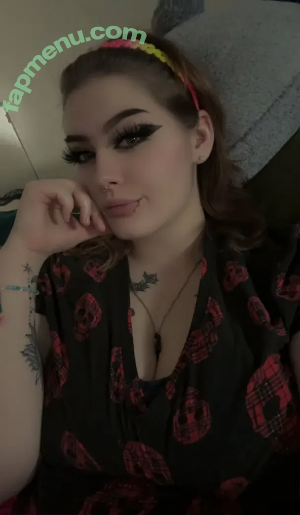 shylohnova nude photo #0123 (shayandshiloh)