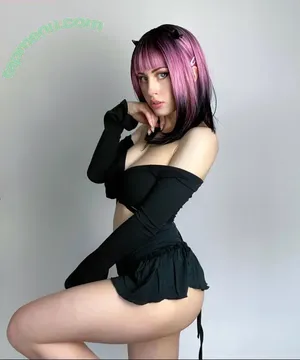  nude photo #0002