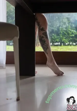  nude photo #0002