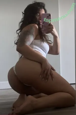 shyrye / Riley Moon / marsattaxx / ryemoon_ / sydneyvixxen / thatmarschick nude photo #0014