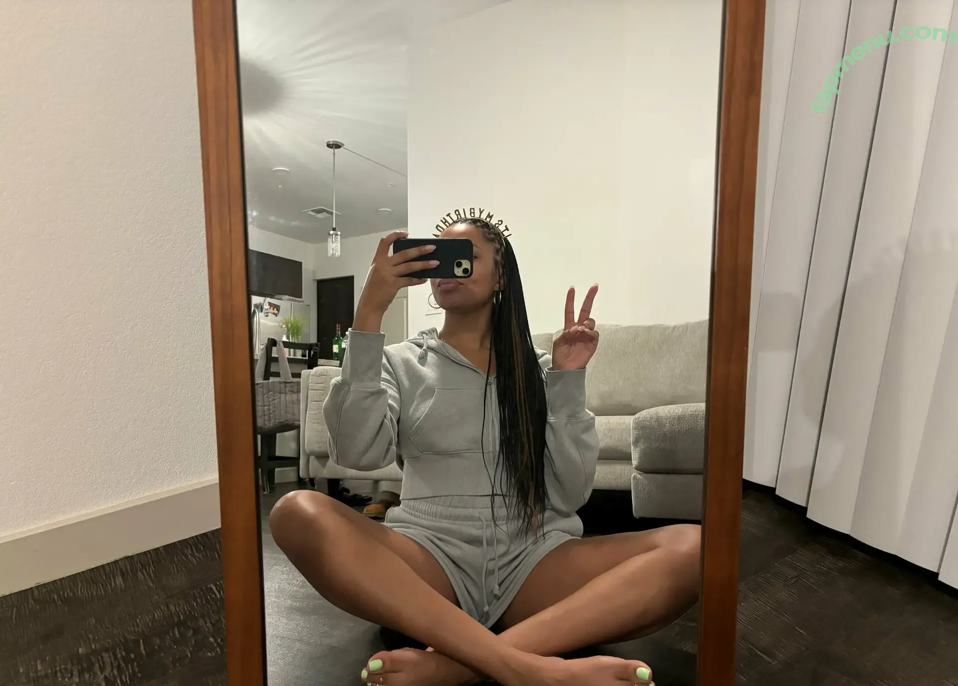 shys.soles nude photo #0076 (_shy.soles)