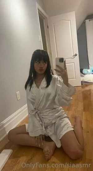 Sia ASMR / real_siaasmr / siaasmr nude photo #0036