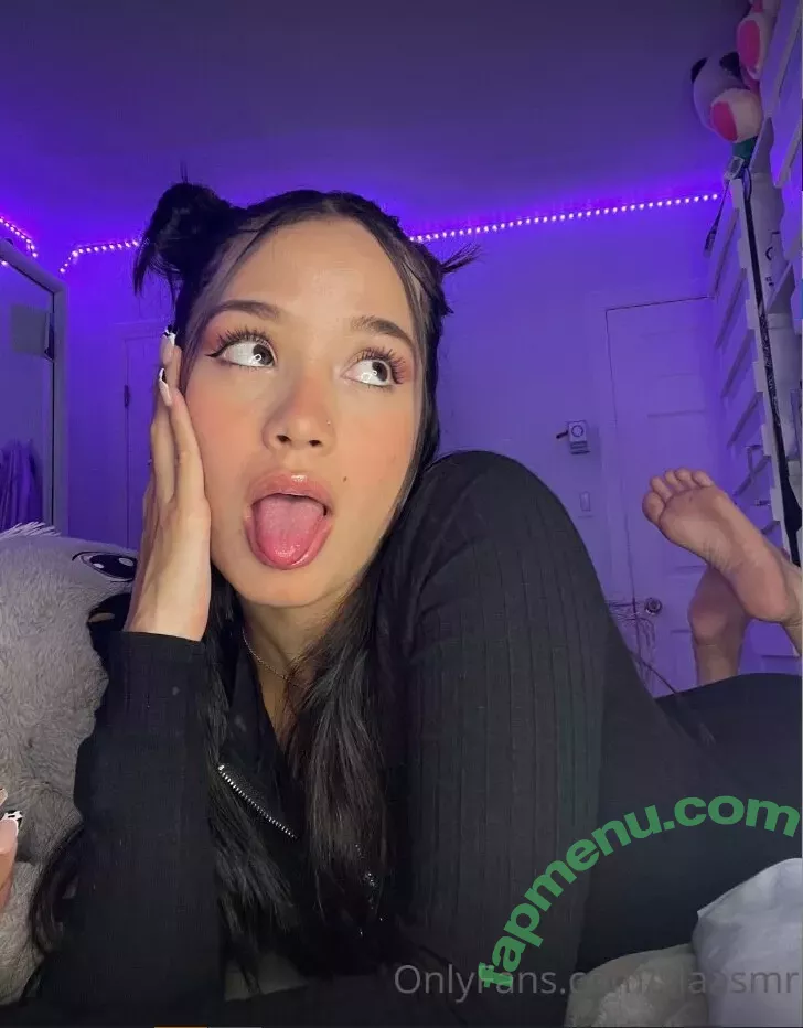 Sia ASMR nude photo #0017 (real_siaasmr / siaasmr)